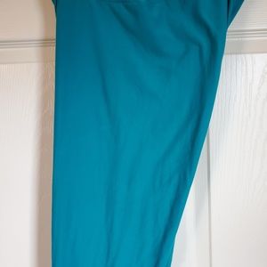 LuLaRoe TC solid teal green leggings